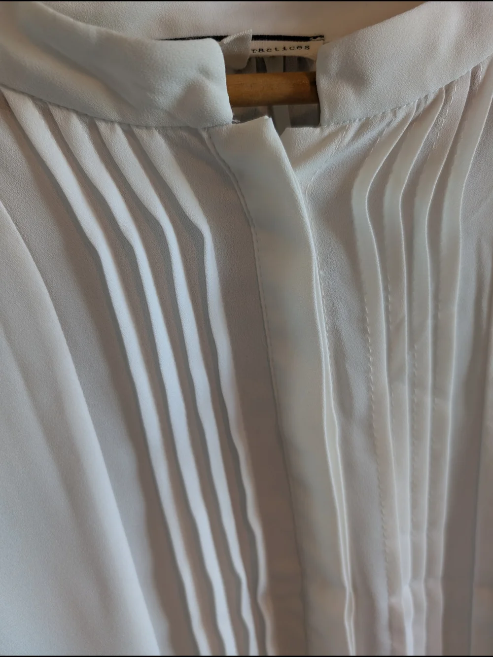 Standards & Practices Trisha Tuxedo Front Chiffon Blouse In Ivory/White Size 3X - Picture 5 of 13